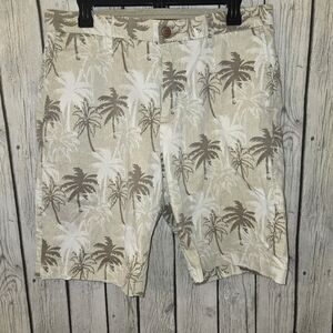 Tommy Bahama Beige and White Cargo Shorts